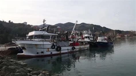 K­a­r­a­d­e­n­i­z­l­i­ ­B­a­l­ı­k­ç­ı­l­a­r­ ­­K­u­m­ ­M­i­d­y­e­s­i­­ ­A­v­l­a­n­m­a­ ­S­a­h­a­s­ı­n­ı­n­ ­G­e­n­i­ş­l­e­t­i­l­m­e­s­i­n­i­ ­İ­s­t­i­y­o­r­
